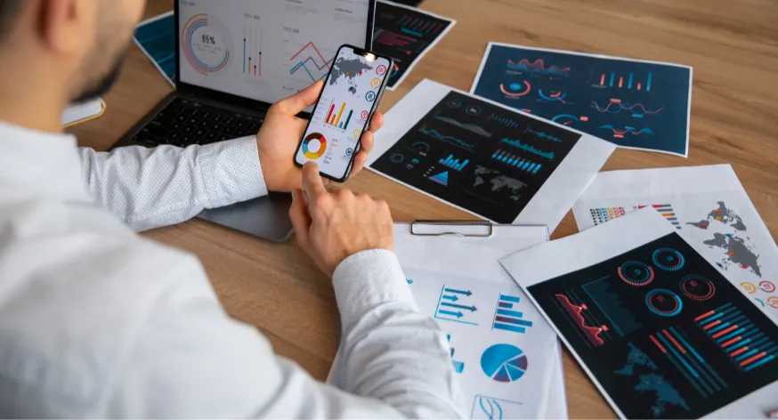 Business intelligence reporting and data visualization